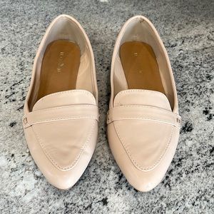 Le chateau nude loafers. Like new as they have only been worn twice!